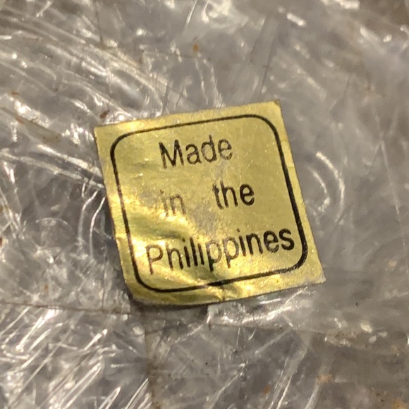 Sea Shell Basket made in  Philippines Assorted Seashells - Picture 3 of 4